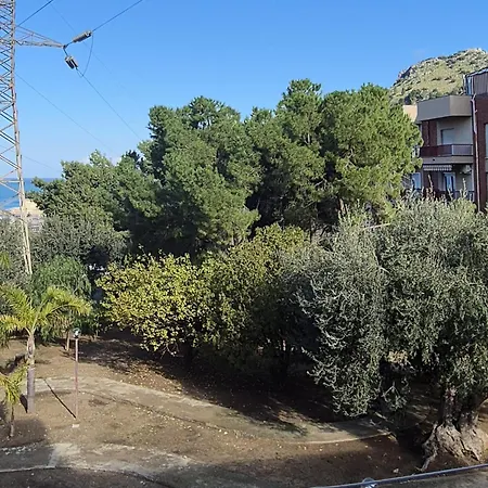 Rosmari, Designer With Free Parking Апартаменты *