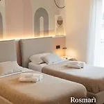 Rosmari, Designer With Free Parking Cefalu