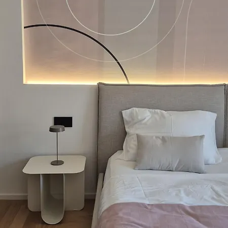 Rosmari, Designer With Free Parking 公寓 *