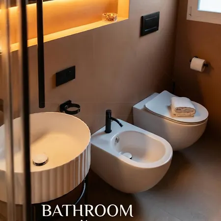 Rosmari, Designer With Free Parking Apartment *