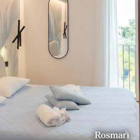 Rosmari, Designer With Free Parking * チェファル