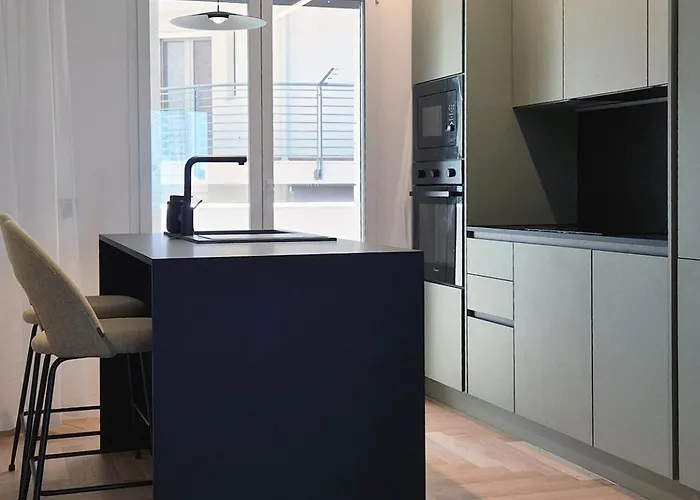 Appartement Rosmarì, Designer With Free Parking